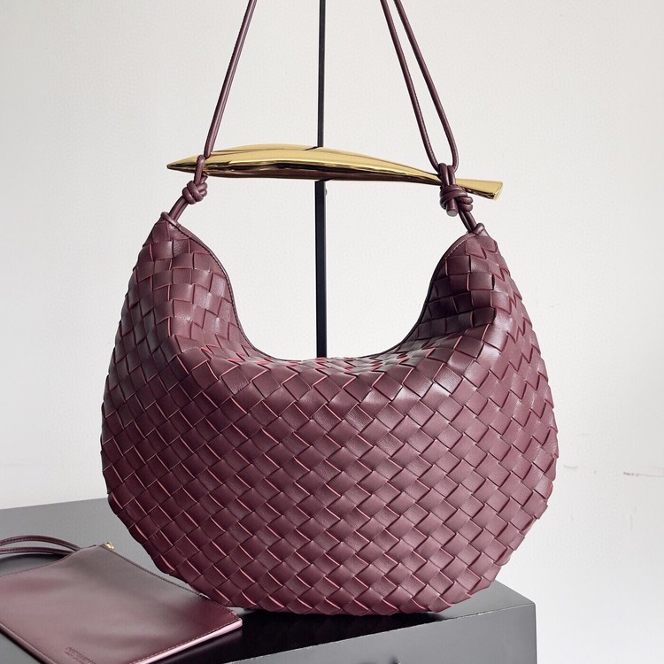 보테가 베네타 사르딘 숄더백 미디엄